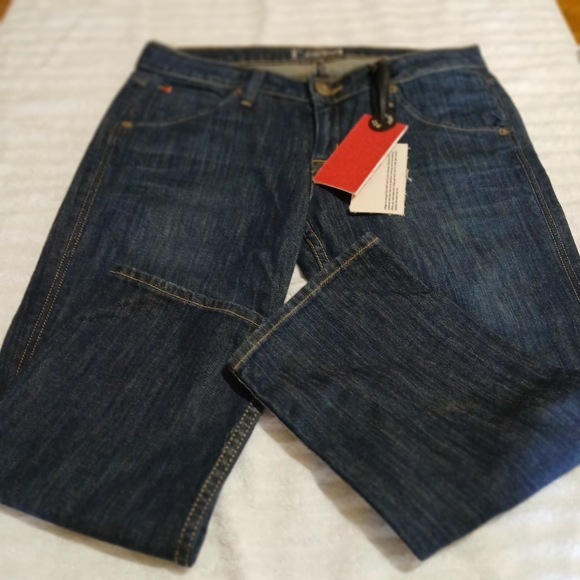 NWT, Hudson Capri, size 29 indigo blue. - Picture 6 of 6